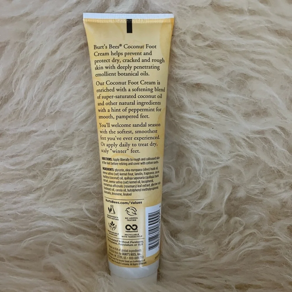 NWT Burt’s Bees Coconut Foot Cream with Vitamin E